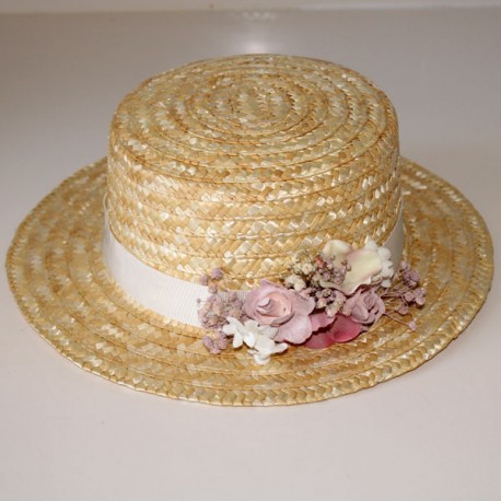 Canotier with white ribbon and pink flower