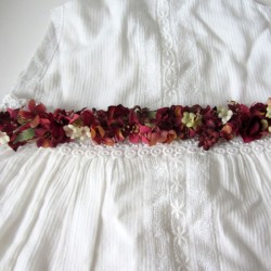 Maroon and sour cherry potpourri belt