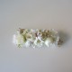 Tiara rosas blancas y hortensias en blanco roto